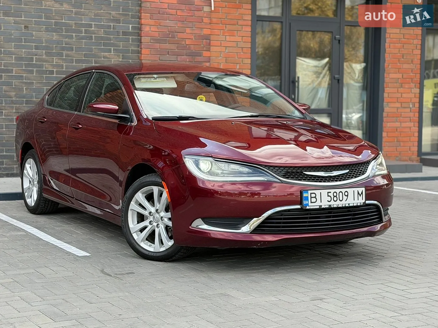 2016 Chrysler 200 - мініатюра 2