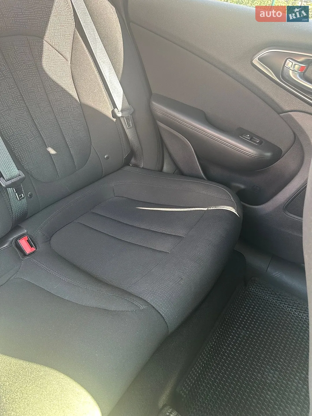 2016 Chrysler 200 - мініатюра 23
