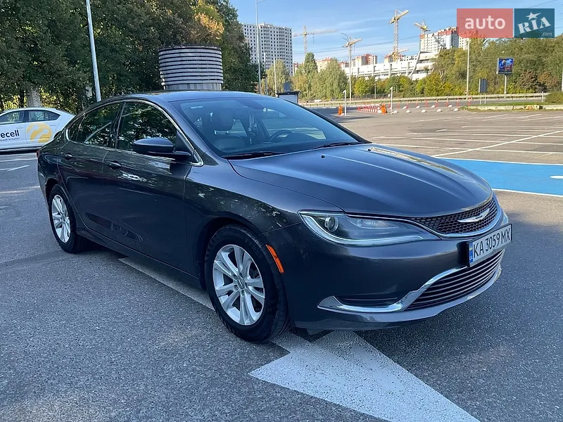 Chrysler 200 2016