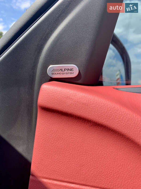 Седан Chrysler 300 S 2018 в Тернополе фото 51 Седан Chrysler 300 S 2018 в Тернополе