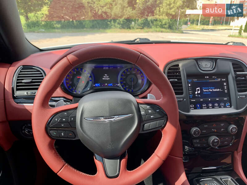 Седан Chrysler 300 S 2018 в Тернополе фото 62 Седан Chrysler 300 S 2018 в Тернополе