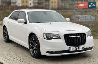 Седан Chrysler 300 S 2015 в Ковеле