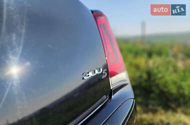 Седан Chrysler 300 S 2015 в 