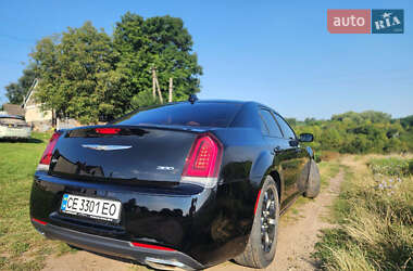 Седан Chrysler 300 S 2015 в 