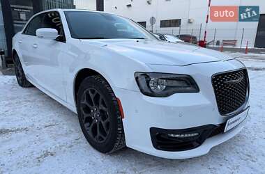 Седан Chrysler 300 S 2022 в Одессе