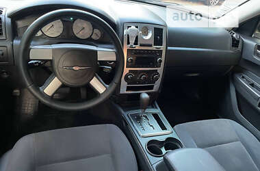 Седан Chrysler 300 2010 в Запорожье