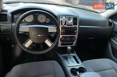 Седан Chrysler 300 2010 в Запорожье