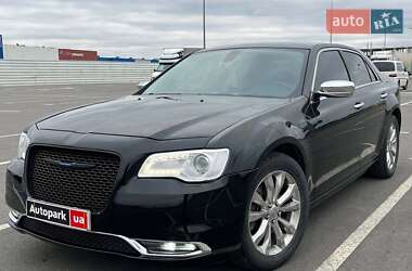 Седан Chrysler 300 2018 в 