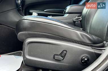 Седан Chrysler 300 2018 в 