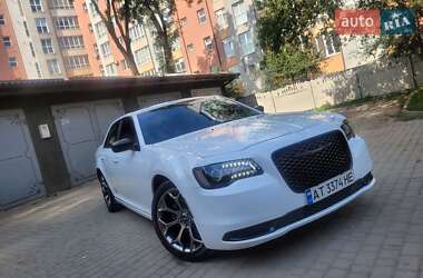 Седан Chrysler 300 2018 в Івано-Франківську