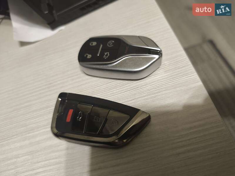 Седан Chrysler 300 2016 в Львове фото 6 Седан Chrysler 300 2016 в Львове