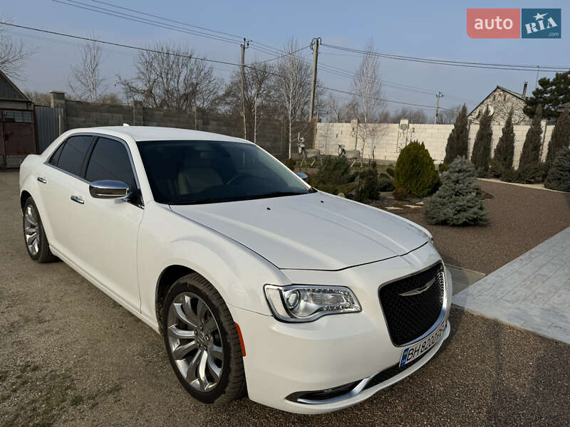 Chrysler 300 2018