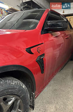Седан Chrysler 300 2016 в 