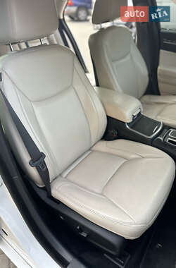 Седан Chrysler 300 2017 в  фото 60 Седан Chrysler 300 2017 в
