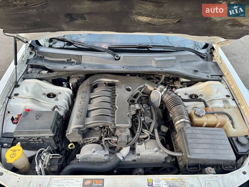 Седан Chrysler 300 2008 в Киеве