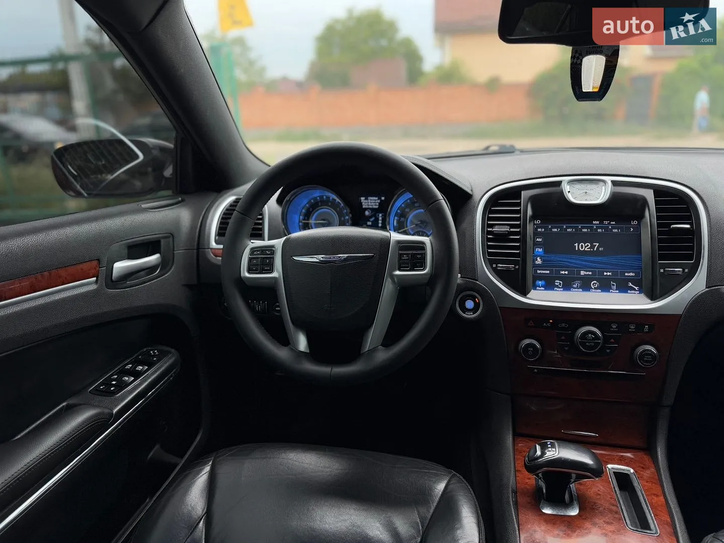 2013 Chrysler 300 - мініатюра 11