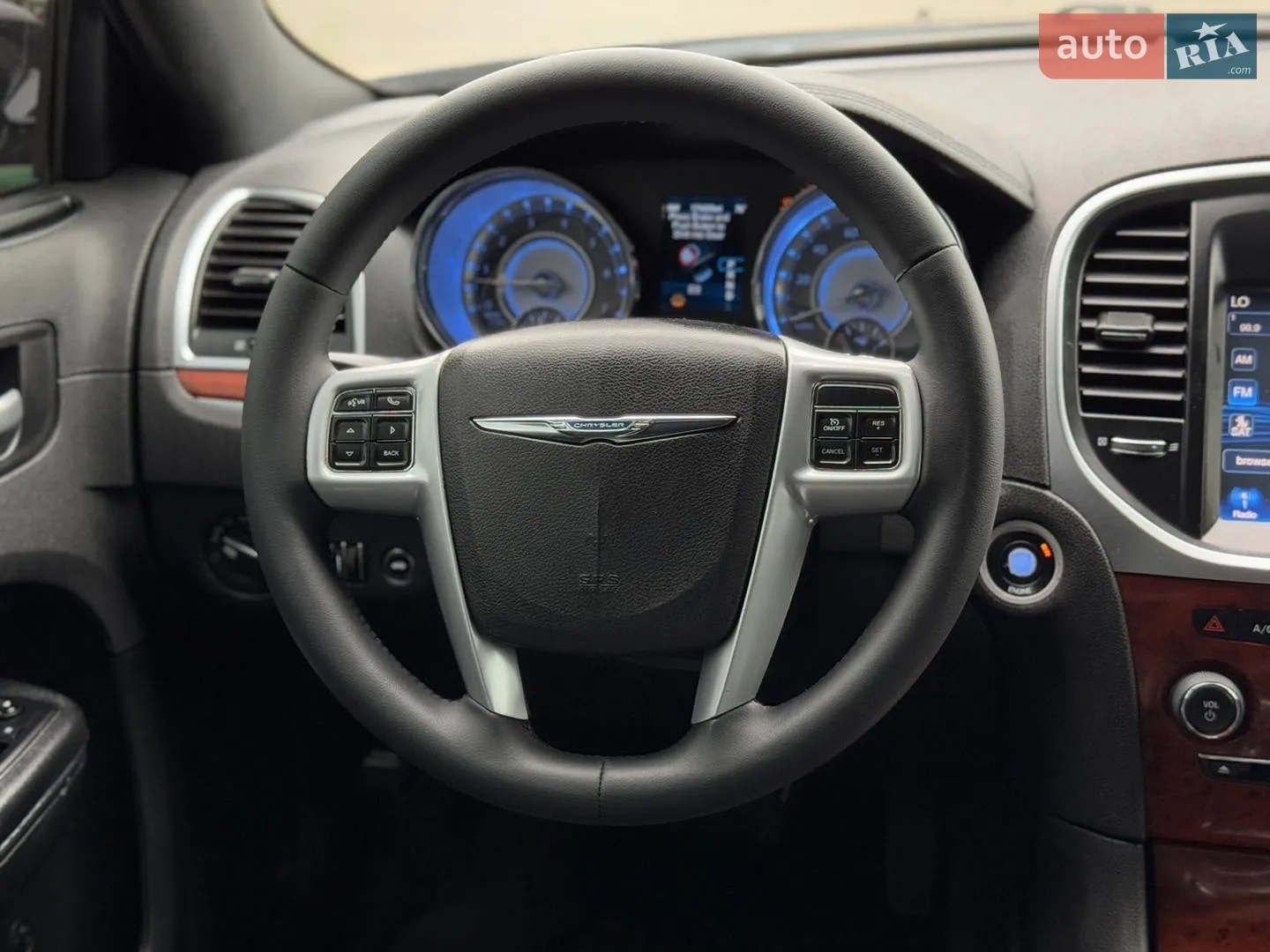 2013 Chrysler 300 - мініатюра 15