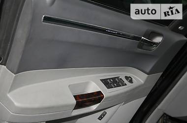 Седан Chrysler 300C 2006 в 