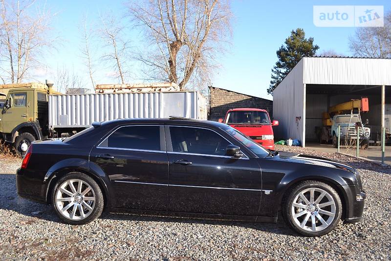 Седан Chrysler 300C 2007 в Киеве