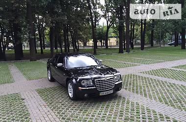 Седан Chrysler 300C 2006 в Харькове