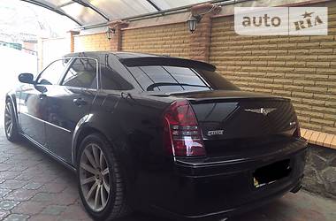 Седан Chrysler 300C 2006 в Киеве