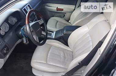 Седан Chrysler 300C 2006 в Мукачево