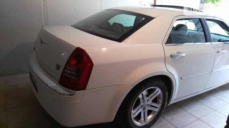 Седан Chrysler 300C 2007 в Києві