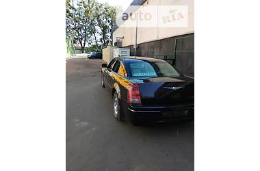 Седан Chrysler 300C 2005 в Киеве