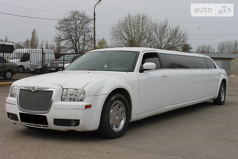 Лимузин Chrysler 300C 2005 в Николаеве