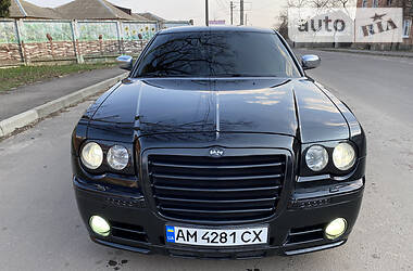 Седан Chrysler 300C 2006 в Бердичеве