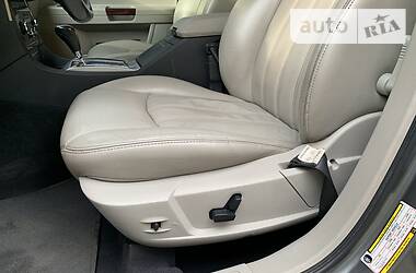 Седан Chrysler 300C 2006 в 