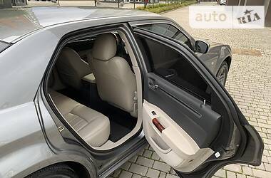 Седан Chrysler 300C 2006 в 