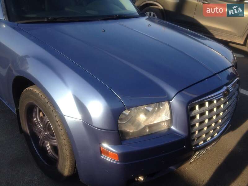 Седан Chrysler 300C 2007 в Харькове