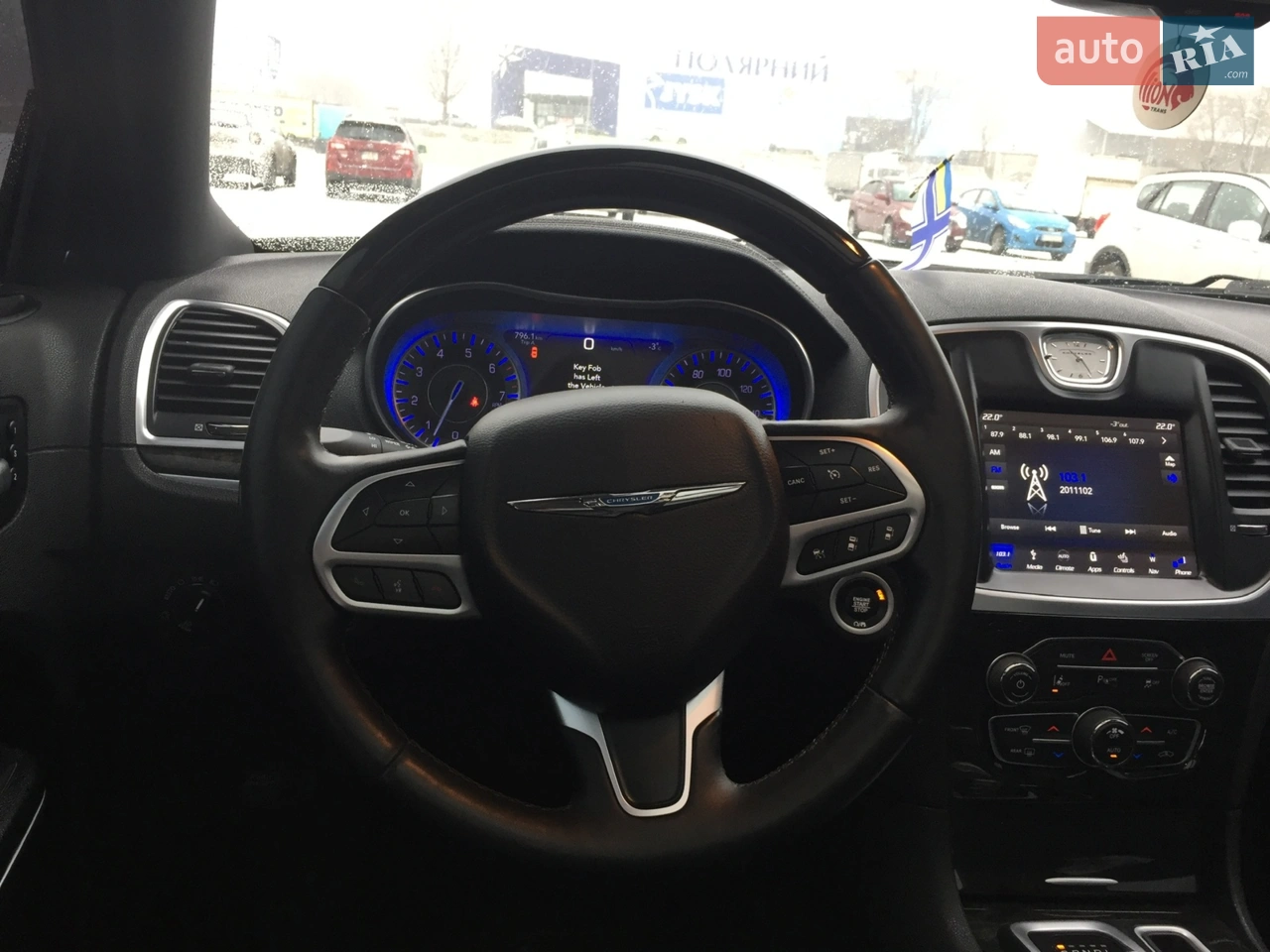 2017 Chrysler 300C - мініатюра 20