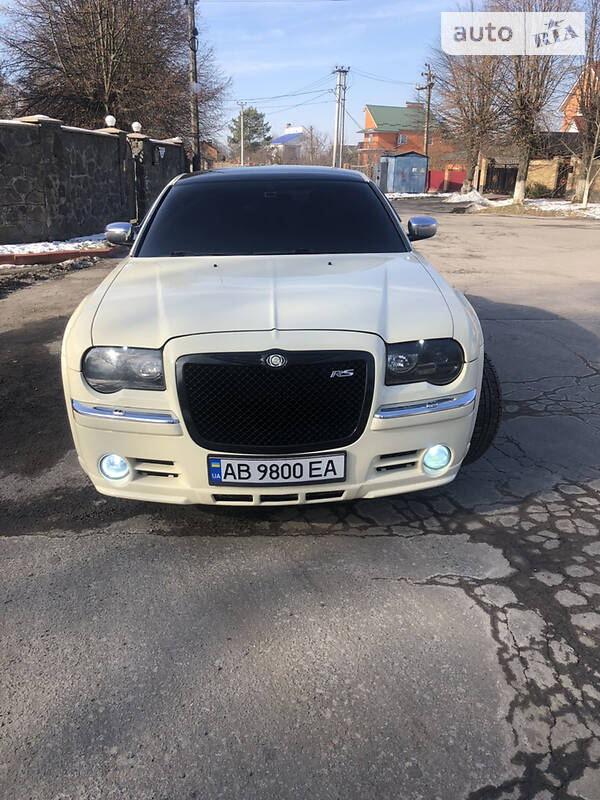 Седан Chrysler 300C 2005 в Вінниці