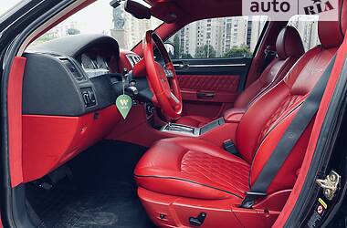 Седан Chrysler 300C 2005 в 