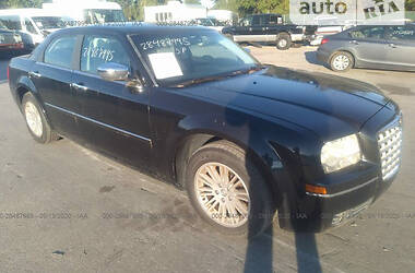 Седан Chrysler 300C 2010 в Владимир-Волынском