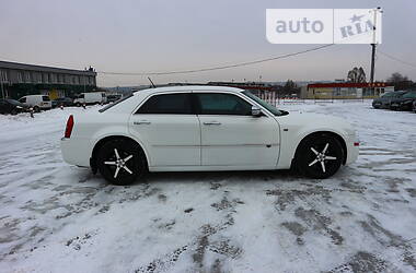 Седан Chrysler 300C 2008 в Киеве