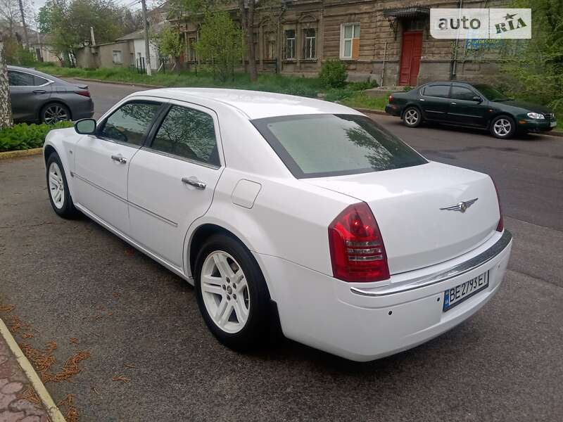 Седан Chrysler 300C 2005 в Николаеве фото 3 Седан Chrysler 300C 2005 в Николаеве