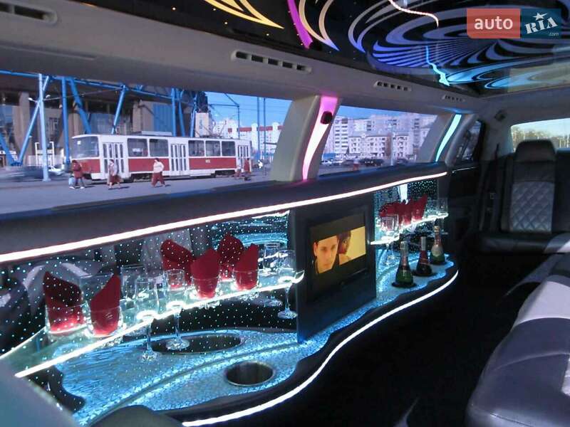 Лимузин Chrysler 300C 2007 в Харькове фото 6 Лимузин Chrysler 300C 2007 в Харькове