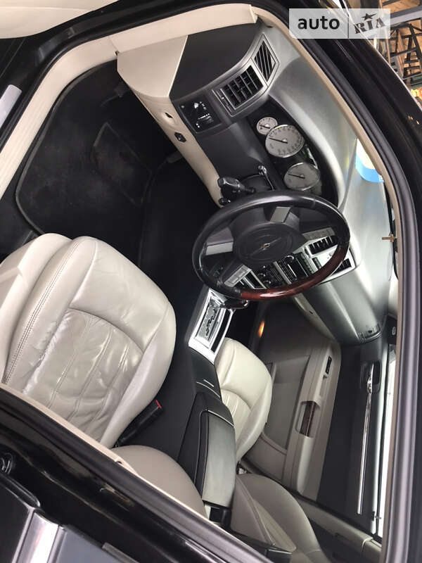 Седан Chrysler 300C 2006 в Хмельницькому