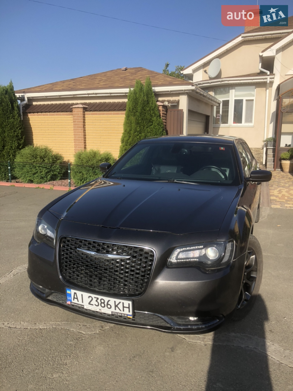 2010 Chrysler 300C - мініатюра 17