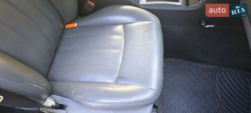 Позашляховик / Кросовер Chrysler 300C 2004 в Одесі