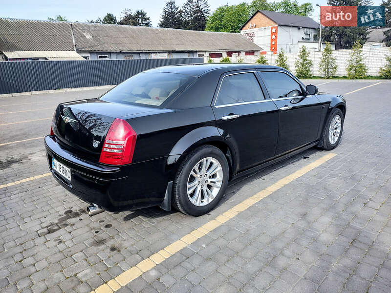 Седан Chrysler 300C 2006 в Білій Церкві