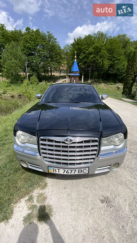 Седан Chrysler 300C 2005 в Хмельницком