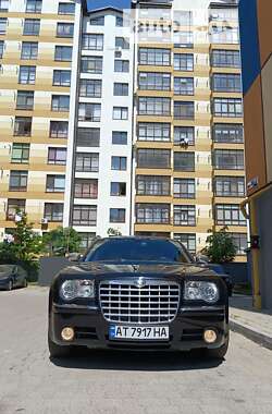 Седан Chrysler 300C 2006 в Івано-Франківську