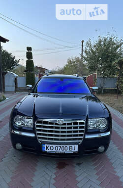 Універсал Chrysler 300C 2006 в Тересві