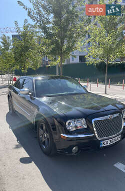 Седан Chrysler 300C 2008 в Киеве