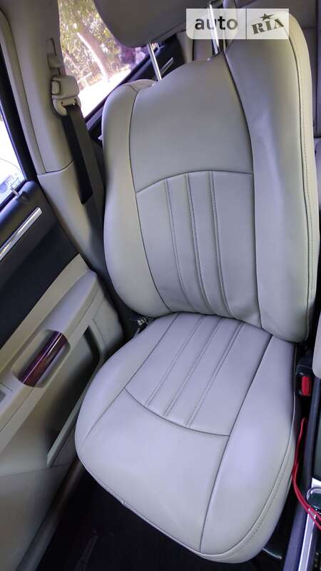 Универсал Chrysler 300C 2007 в Днепре