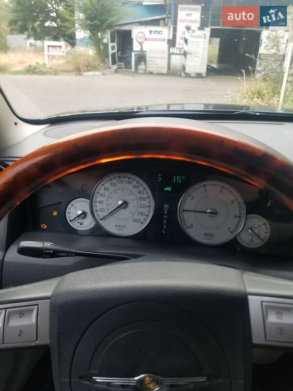 Седан Chrysler 300C 2004 в Харькове
